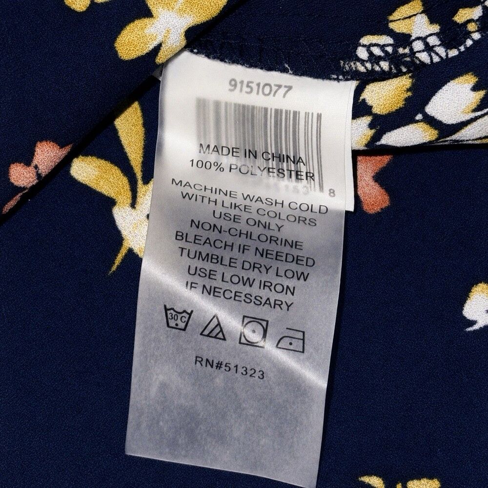 Vince Camuto Womens M Navy Floral Split Neck Balloon Sleeve Blouse NWT - Picture 7 of 8